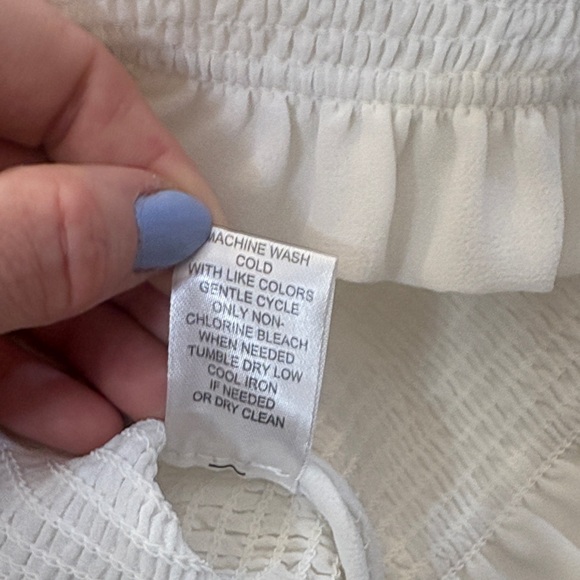 Chic White Textured Blouse with Sheer Sleeves Never Worn but no tags - Picture 8 of 8